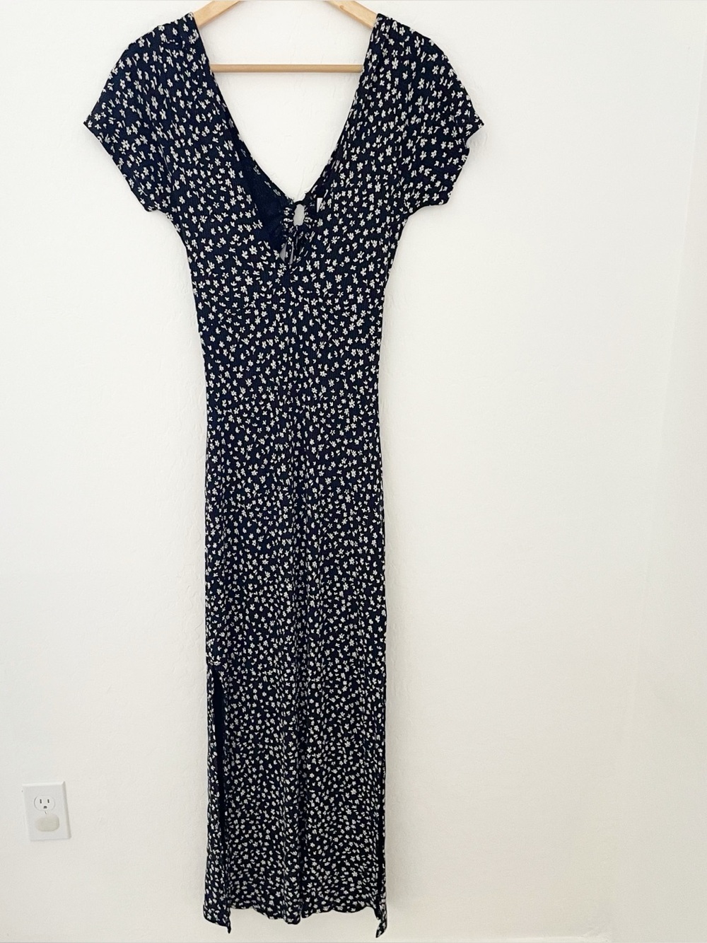 RVCA Smitten floral open back Midi Dress size large